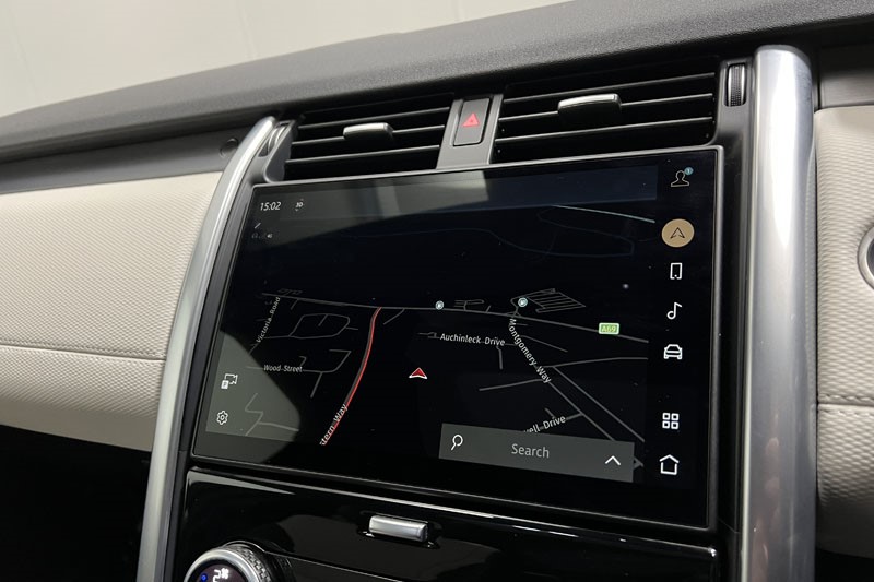 2024 (24) LAND ROVER DISCOVERY 3.0 D300 Dynamic SE 5dr Auto 4947962