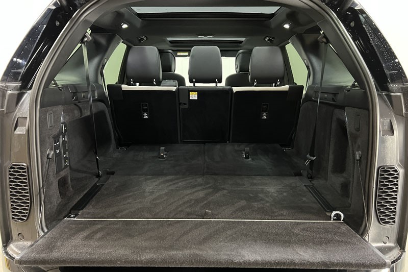 2024 (24) LAND ROVER DISCOVERY 3.0 D300 Dynamic SE 5dr Auto 4947975