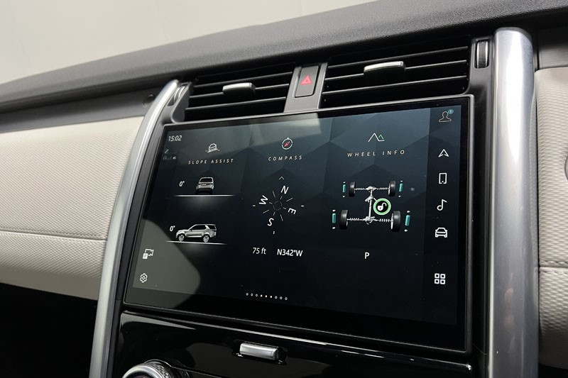 2024 (24) LAND ROVER DISCOVERY 3.0 D300 Dynamic SE 5dr Auto 4947965