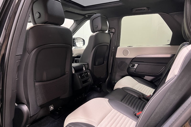 2024 (24) LAND ROVER DISCOVERY 3.0 D300 Dynamic SE 5dr Auto 4947973