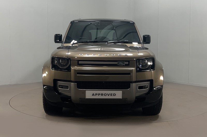 2023 (73) LAND ROVER DEFENDER 3.0 D300 X-Dynamic SE 110 5dr Auto 4970610