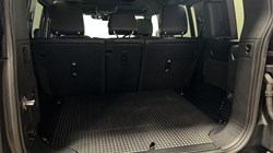 2023 (73) LAND ROVER DEFENDER 3.0 D300 X-Dynamic SE 110 5dr Auto 4970648