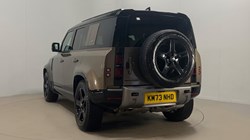 2023 (73) LAND ROVER DEFENDER 3.0 D300 X-Dynamic SE 110 5dr Auto 1