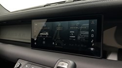 2023 (73) LAND ROVER DEFENDER 3.0 D300 X-Dynamic SE 110 5dr Auto 4970633