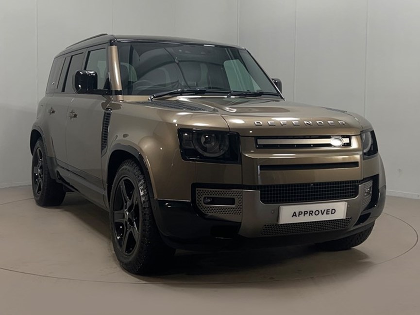 2023 (73) LAND ROVER DEFENDER 3.0 D300 X-Dynamic SE 110 5dr Auto