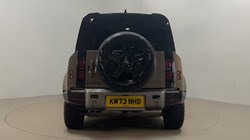 2023 (73) LAND ROVER DEFENDER 3.0 D300 X-Dynamic SE 110 5dr Auto 4970609