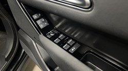 2023 (73) LAND ROVER RANGE ROVER VELAR 2.0 D200 MHEV Dynamic SE 5dr Auto 4991917