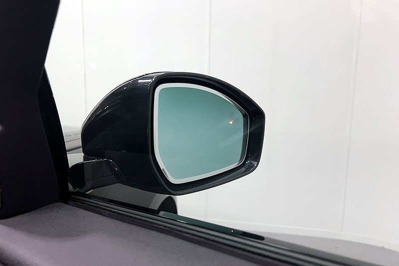 2023 (73) LAND ROVER RANGE ROVER VELAR 2.0 D200 MHEV Dynamic SE 5dr Auto 4991918