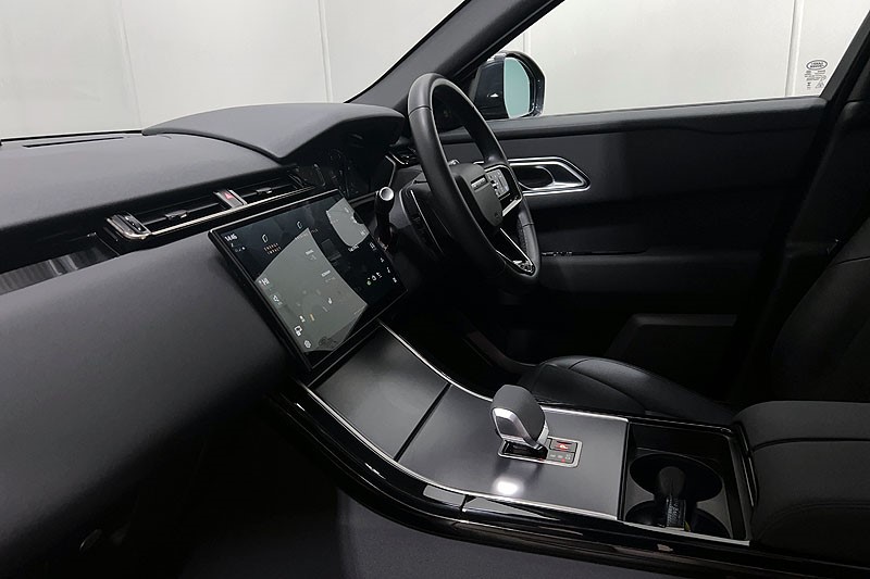 2023 (73) LAND ROVER RANGE ROVER VELAR 2.0 D200 MHEV Dynamic SE 5dr Auto 4991937