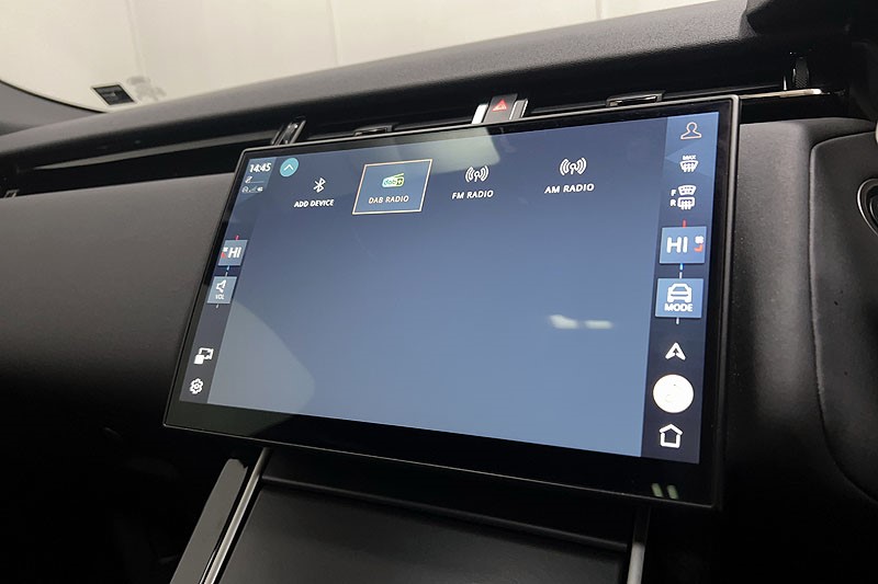 2023 (73) LAND ROVER RANGE ROVER VELAR 2.0 D200 MHEV Dynamic SE 5dr Auto 4991932