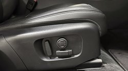 2022 (22) LAND ROVER RANGE ROVER EVOQUE 2.0 D200 R-Dynamic S 5dr Auto 4986071