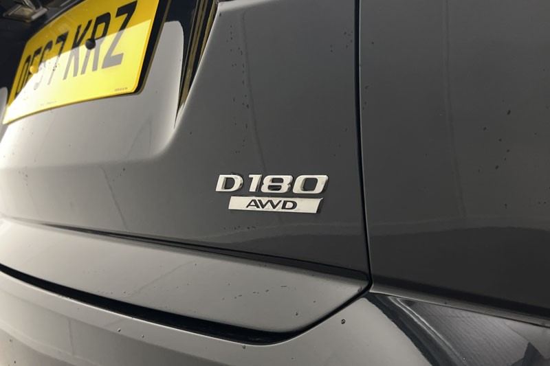 2017 (67) JAGUAR E-PACE 2.0d [180] SE 5dr Auto 4979131