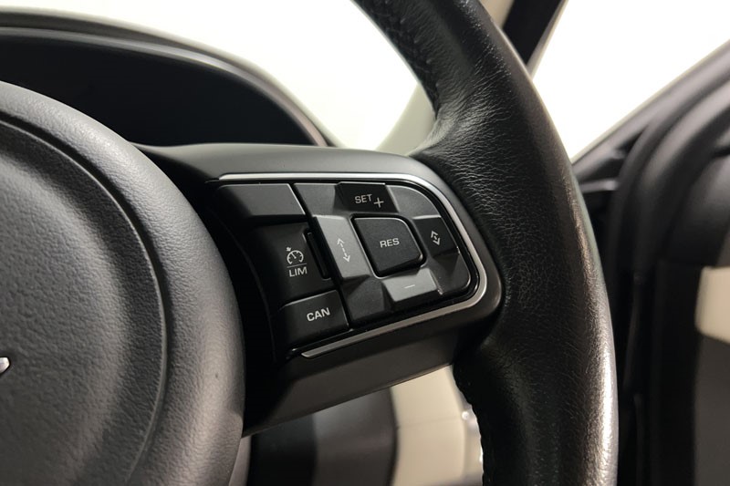 2017 (67) JAGUAR E-PACE 2.0d [180] SE 5dr Auto 4979102