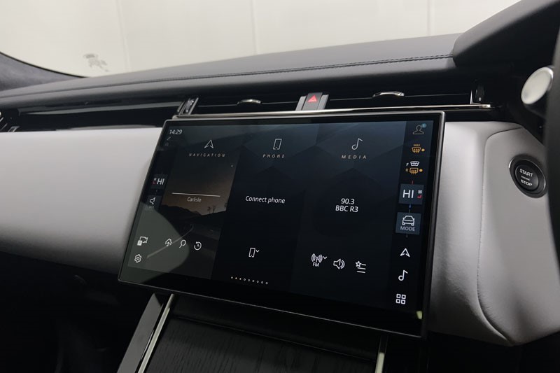 2025 (25) LAND ROVER RANGE ROVER VELAR 2.0 P400e Autobiography 5dr Auto [Revised] 4990022