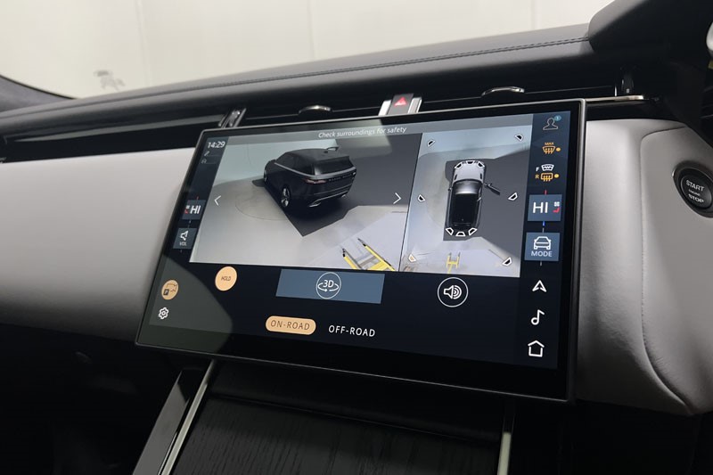 2025 (25) LAND ROVER RANGE ROVER VELAR 2.0 P400e Autobiography 5dr Auto [Revised] 4990025