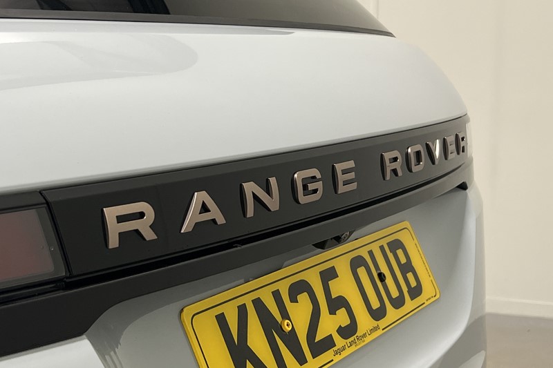 2025 (25) LAND ROVER RANGE ROVER EVOQUE 2.0 D200 Autobiography 5dr Auto [Revised] 4990472