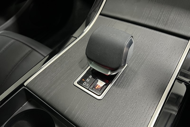 2025 (25) LAND ROVER RANGE ROVER EVOQUE 2.0 D200 Autobiography 5dr Auto [Revised] 4990449