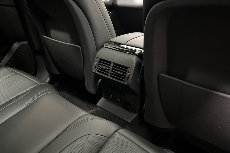 2024 (24) LAND ROVER RANGE ROVER VELAR 2.0 D200 MHEV Dynamic HSE 5dr Auto 5003108