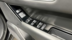 2024 (24) LAND ROVER RANGE ROVER VELAR 2.0 D200 MHEV Dynamic HSE 5dr Auto 5003111