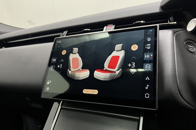 2024 (24) LAND ROVER RANGE ROVER VELAR 2.0 D200 MHEV Dynamic HSE 5dr Auto 5003130