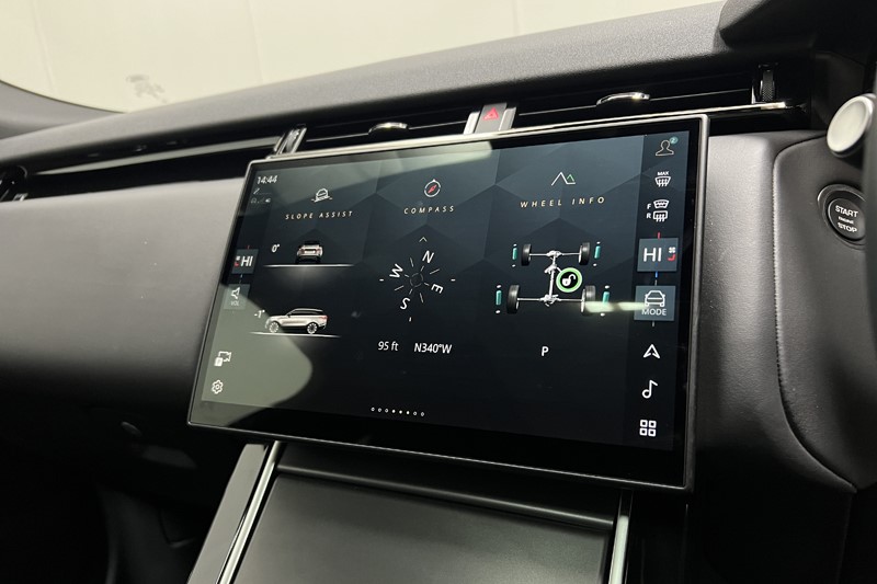 2024 (24) LAND ROVER RANGE ROVER VELAR 2.0 D200 MHEV Dynamic HSE 5dr Auto 5003123