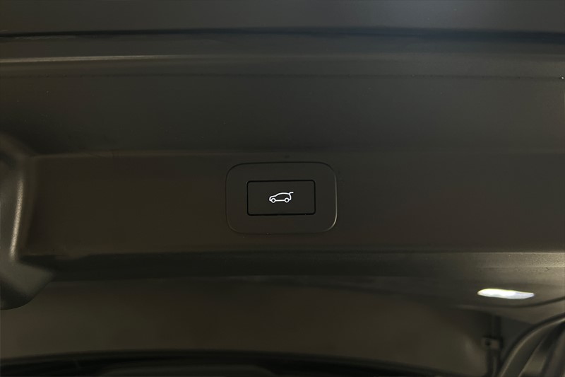 2025 (74) LAND ROVER RANGE ROVER SPORT 3.0 D300 Dynamic SE 5dr Auto 4990413