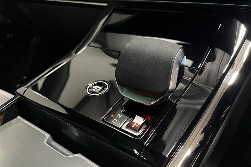 2025 (74) LAND ROVER RANGE ROVER SPORT 3.0 D300 Dynamic SE 5dr Auto 4990392