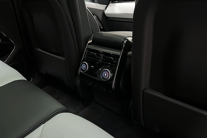 2025 (74) LAND ROVER RANGE ROVER SPORT 3.0 D300 Dynamic SE 5dr Auto 4990381