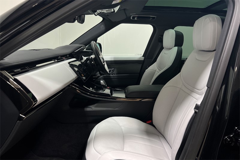 2025 (74) LAND ROVER RANGE ROVER SPORT 3.0 D300 Dynamic SE 5dr Auto 4990372