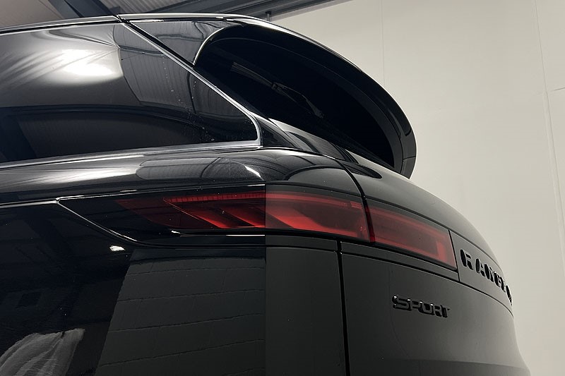 2025 (74) LAND ROVER RANGE ROVER SPORT 3.0 D300 Dynamic SE 5dr Auto 4990414