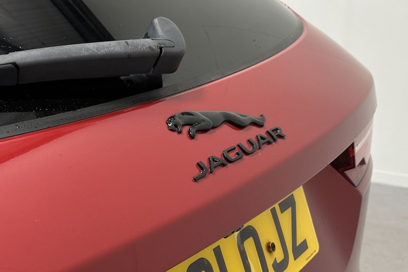 2021 (21) JAGUAR F-PACE 2.0 D200 R-Dynamic HSE 5dr Auto AWD 4984919