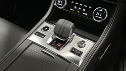 2021 (21) JAGUAR F-PACE 2.0 D200 R-Dynamic HSE 5dr Auto AWD 4984893