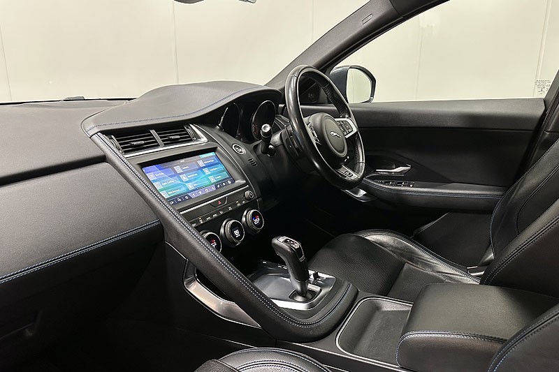 2019 (19) JAGUAR E-PACE 2.0d [180] R-Dynamic S 5dr Auto 5008485