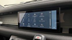 2022 (71) LAND ROVER DEFENDER 3.0 D250 S 110 5dr Auto 4987265