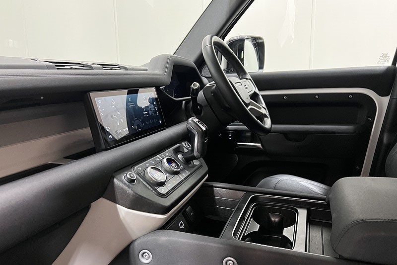 2022 (71) LAND ROVER DEFENDER 3.0 D250 S 110 5dr Auto 4987268