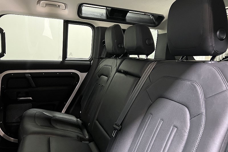 2022 (71) LAND ROVER DEFENDER 3.0 D250 S 110 5dr Auto 4987272