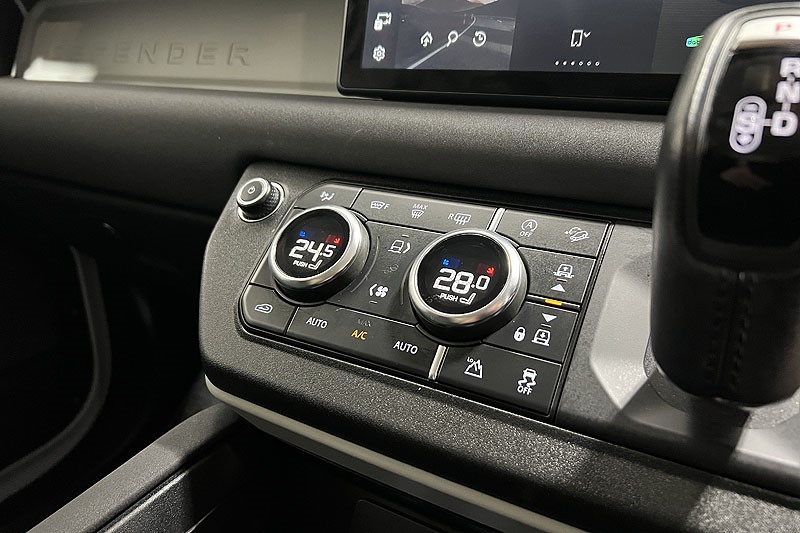 2022 (71) LAND ROVER DEFENDER 3.0 D250 S 110 5dr Auto 4987256