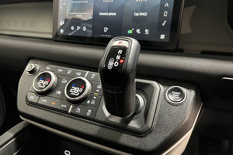 2022 (71) LAND ROVER DEFENDER 3.0 D250 S 110 5dr Auto 4987257