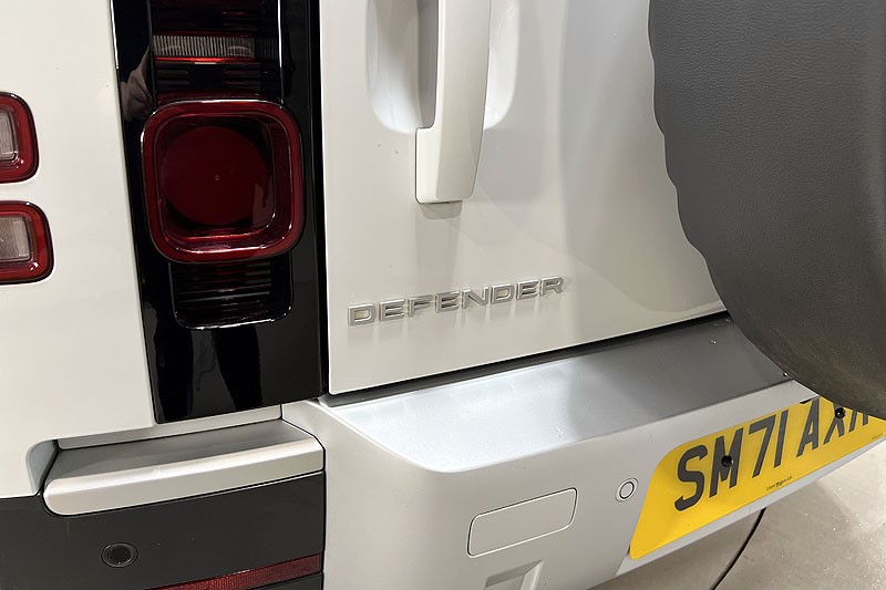 2022 (71) LAND ROVER DEFENDER 3.0 D250 S 110 5dr Auto 4987280
