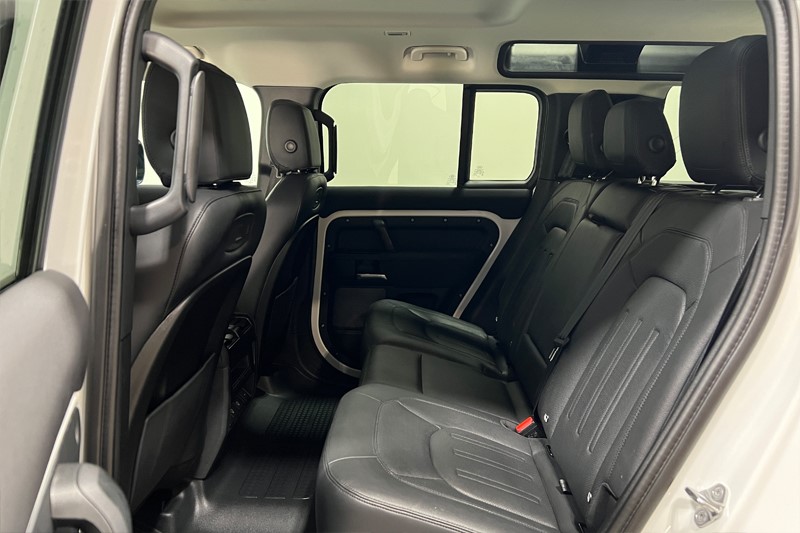 2022 (71) LAND ROVER DEFENDER 3.0 D250 S 110 5dr Auto 4987237