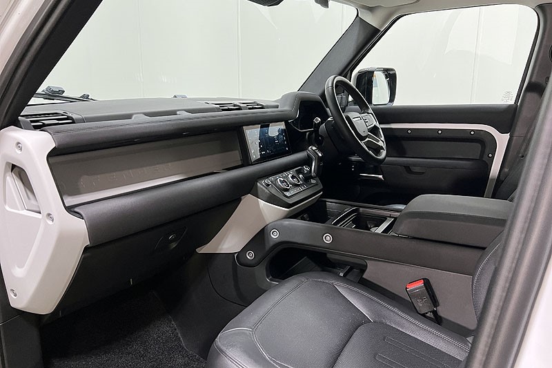 2022 (71) LAND ROVER DEFENDER 3.0 D250 S 110 5dr Auto 4987267