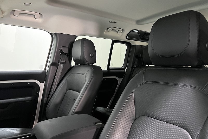 2022 (71) LAND ROVER DEFENDER 3.0 D250 S 110 5dr Auto 4987269