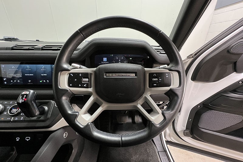 2022 (71) LAND ROVER DEFENDER 3.0 D250 S 110 5dr Auto 4987252