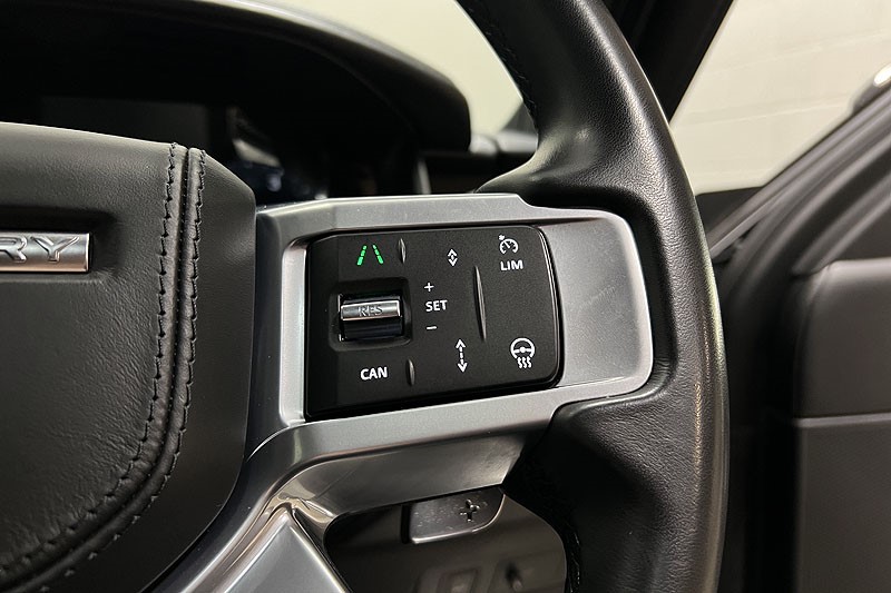 2024 (24) LAND ROVER DISCOVERY 3.0 D300 Metropolitan Edition 5dr Auto 5003846