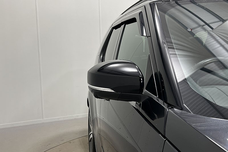 2024 (24) LAND ROVER DISCOVERY 3.0 D300 Metropolitan Edition 5dr Auto 5003880