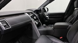 2024 (24) LAND ROVER DISCOVERY 3.0 D300 Metropolitan Edition 5dr Auto 5003863