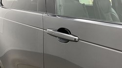 2024 (24) LAND ROVER DISCOVERY 3.0 D300 Metropolitan Edition 5dr Auto 5003879