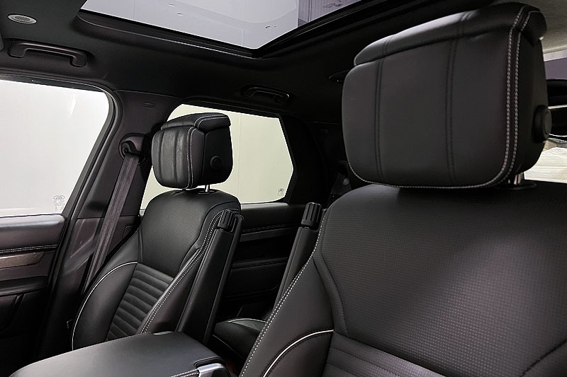 2024 (24) LAND ROVER DISCOVERY 3.0 D300 Metropolitan Edition 5dr Auto 5003865