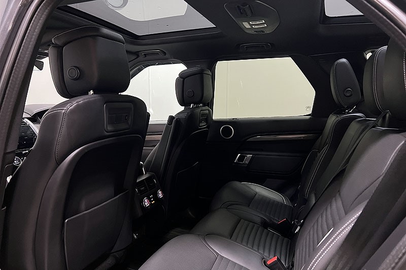 2024 (24) LAND ROVER DISCOVERY 3.0 D300 Metropolitan Edition 5dr Auto 5003866