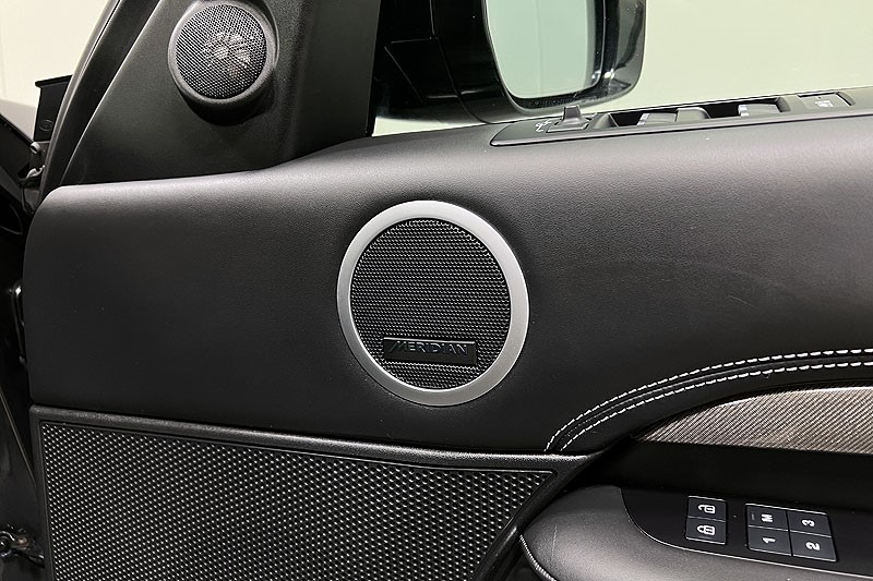 2024 (24) LAND ROVER DISCOVERY 3.0 D300 Metropolitan Edition 5dr Auto 5003837